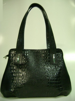 Кожаная женская сумка P 240 черная